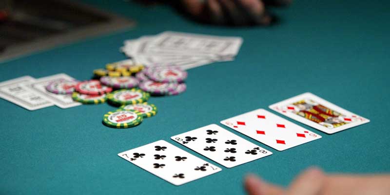 Mẹo chơi Poker tại các nhà cái để dễ thắng lớn